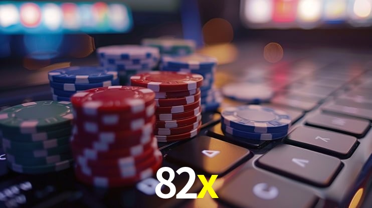 Imagem promocional da 82x mostrando a plataforma e suas vantagens